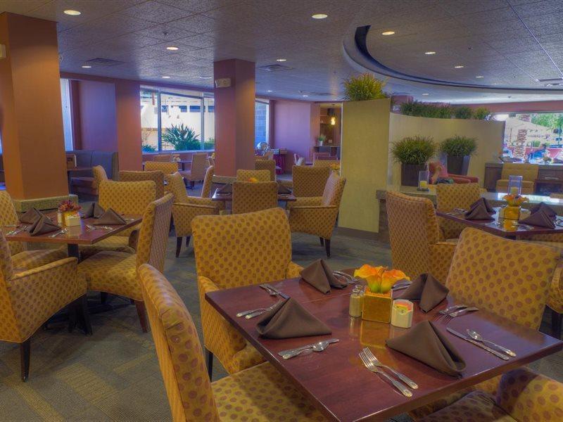 Holiday Inn Express & Suites Phoenix - Midtown, An Ihg Hotel Εξωτερικό φωτογραφία